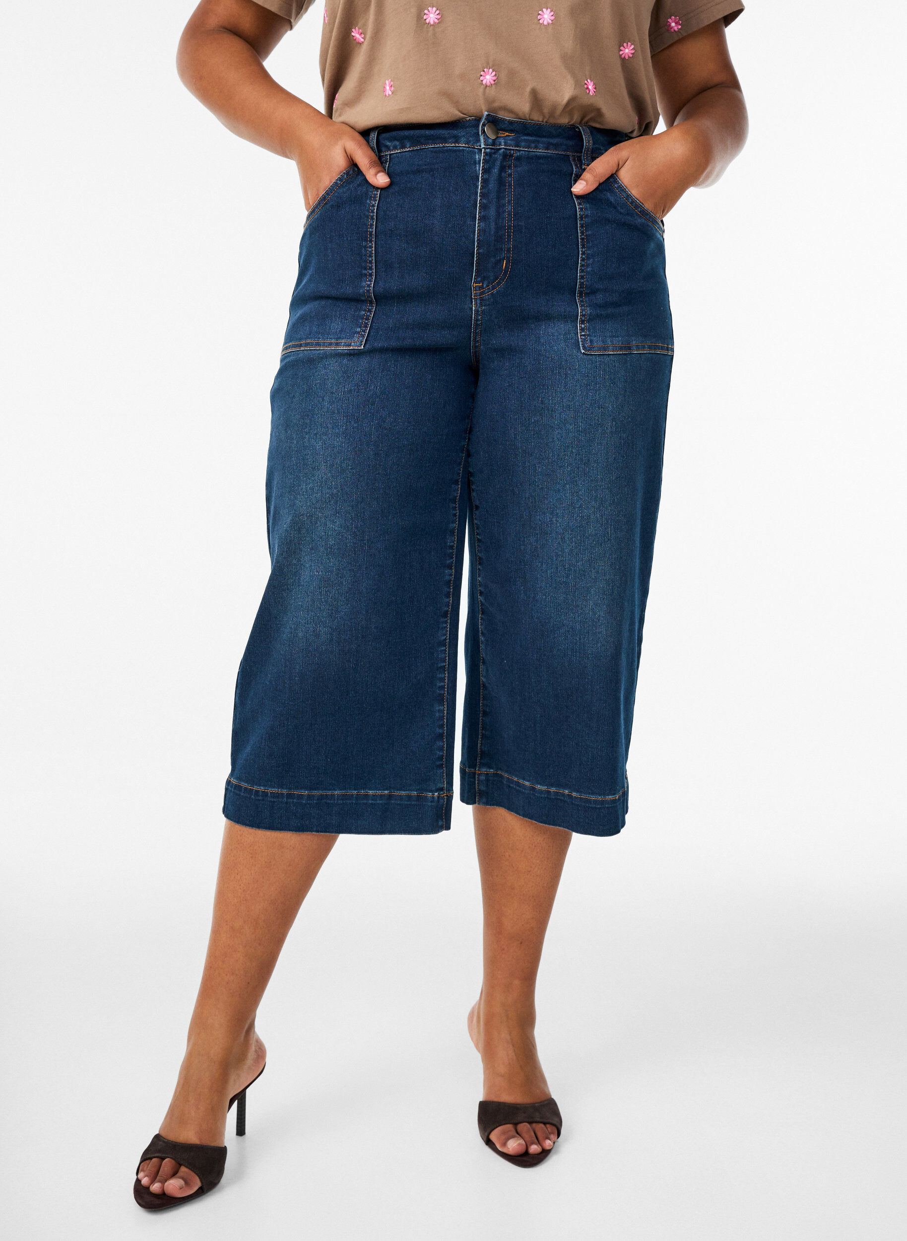 Denim knickers med vide ben, Bl&aring;, Model