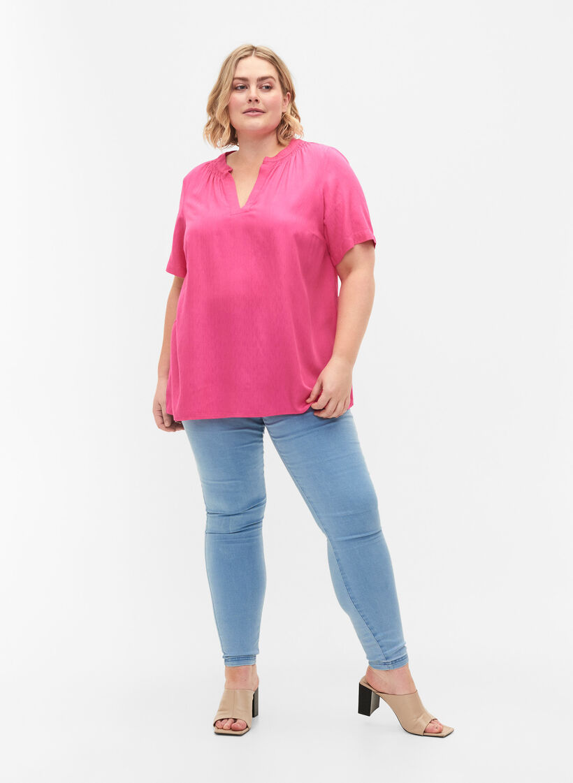 Kortærmet viskose bluse med v-hals, Shocking Pink, Model image number 2