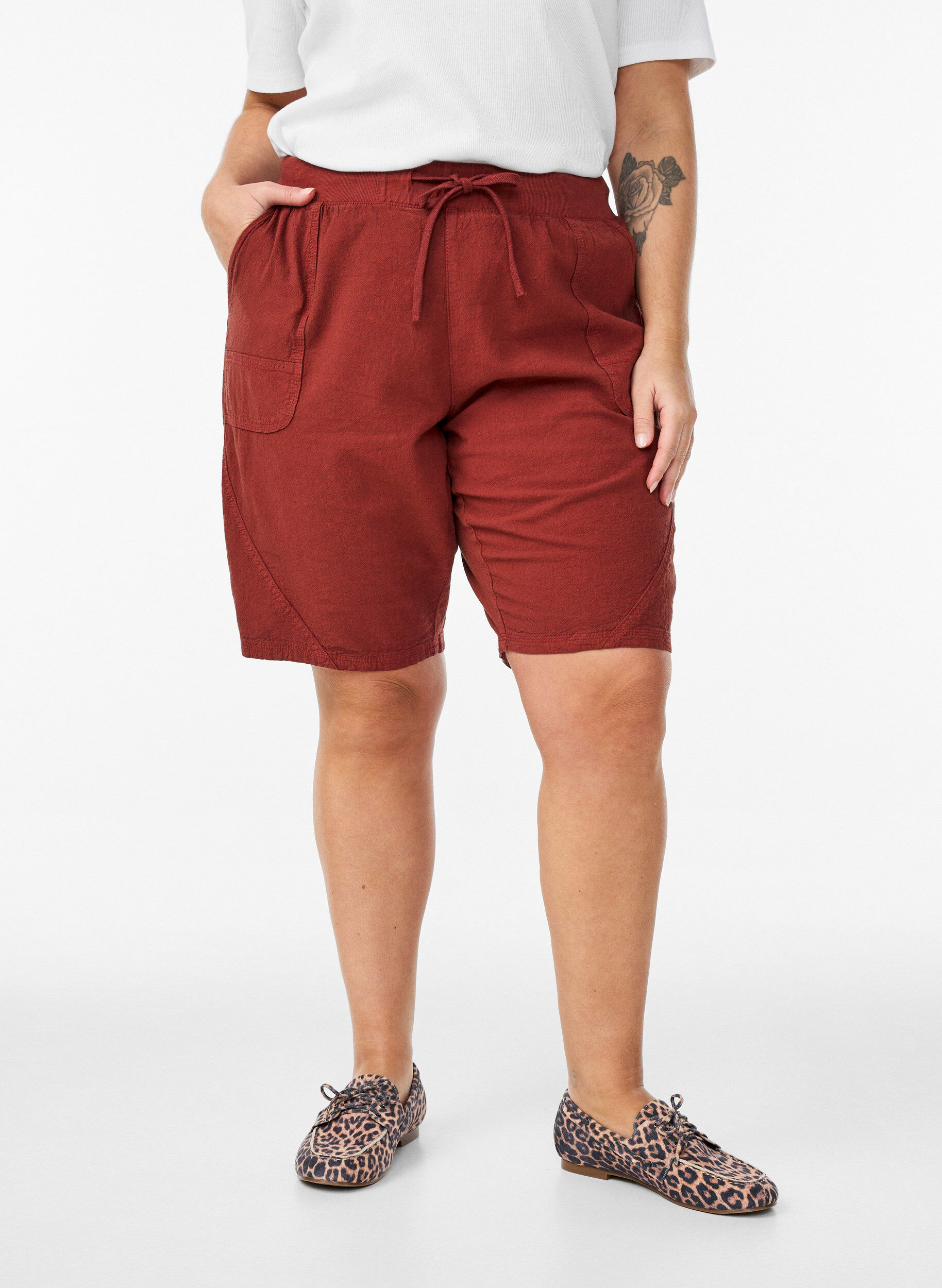 ZizziL&oslash;se shorts i bomuld med lommer, R&oslash;d, Model image number 3