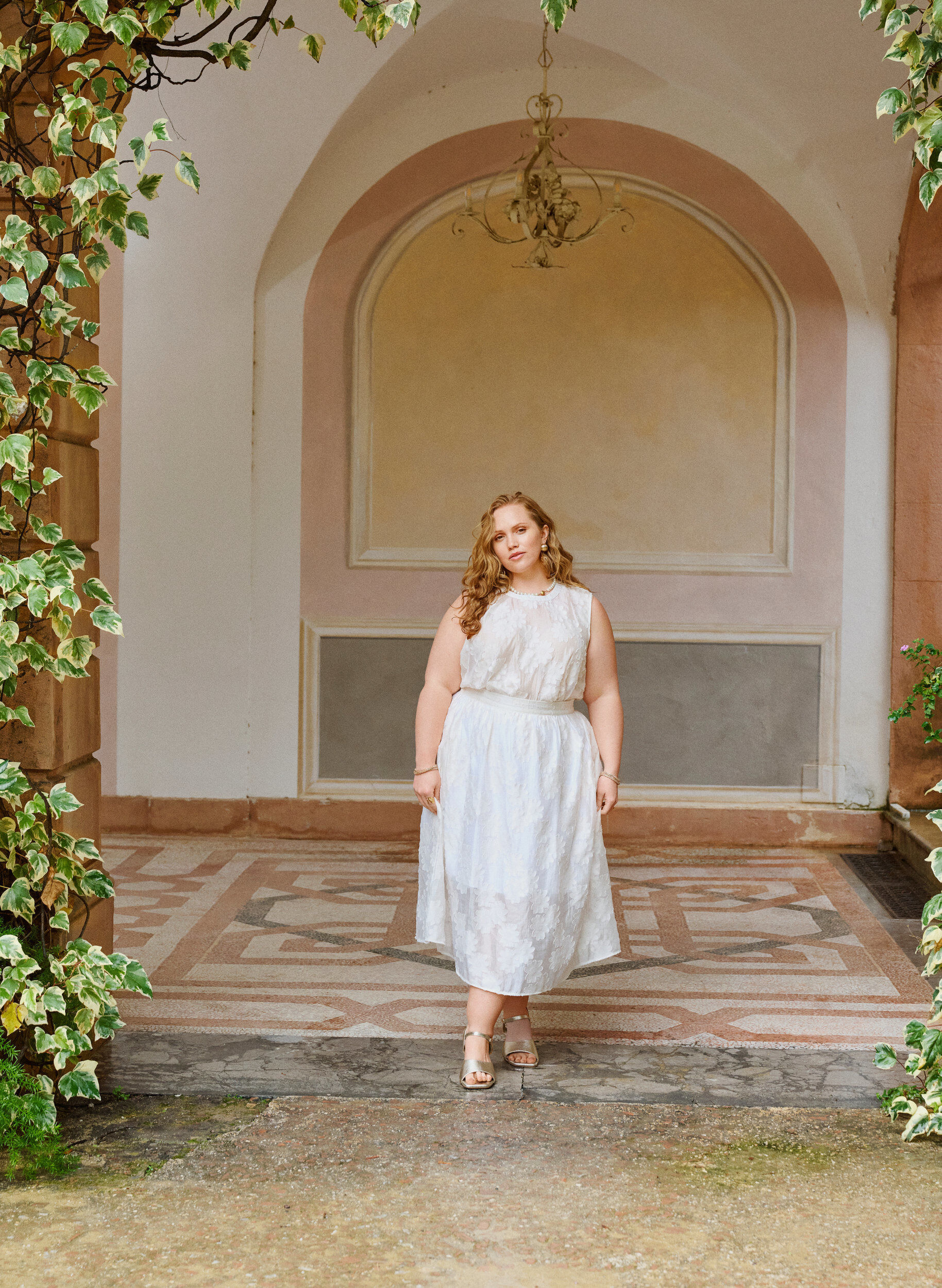 Midi nederdel i jacquard med blomsterm&oslash;nster