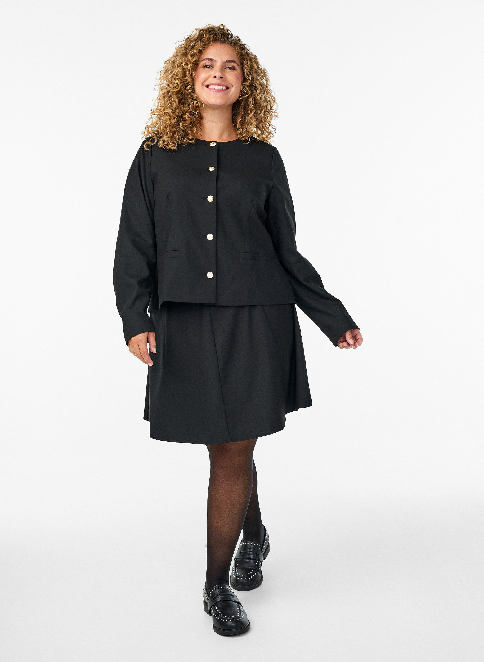 Zizzi Kort nederdel med A-shape, Sort, Model image number 1