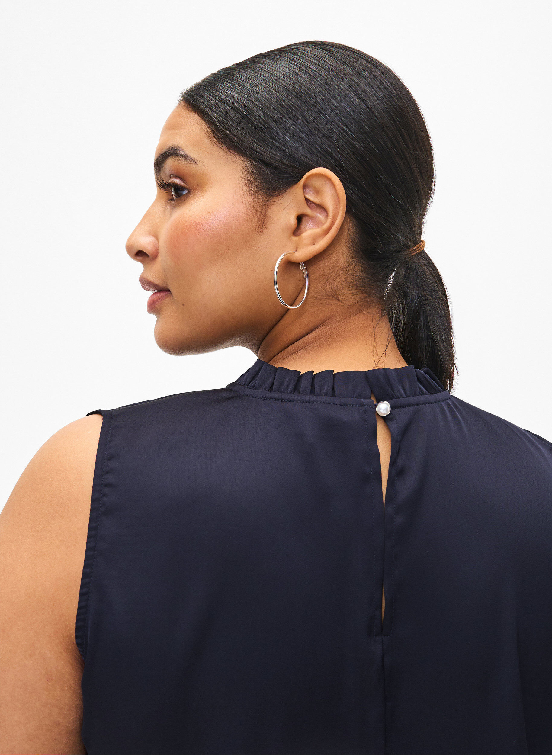 Zizzi &AElig;rmel&oslash;s festtop i satin, Night Sky, Model image number 2