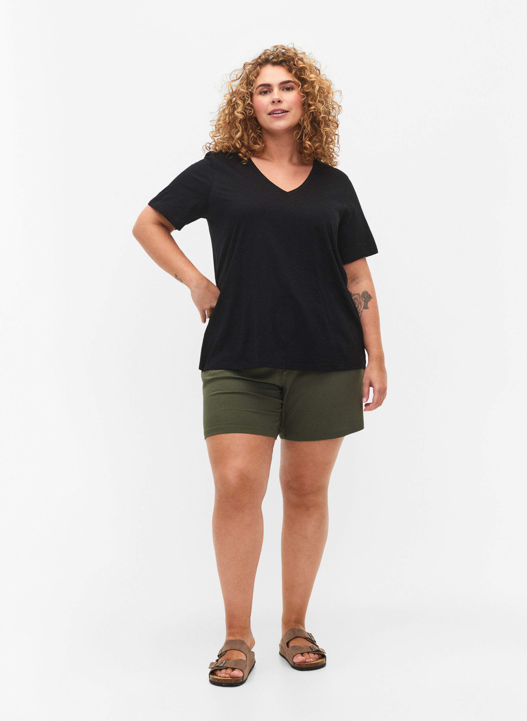 ZizziKort&aelig;rmet basis t-shirt med v-hals, Sort, Model image number 1