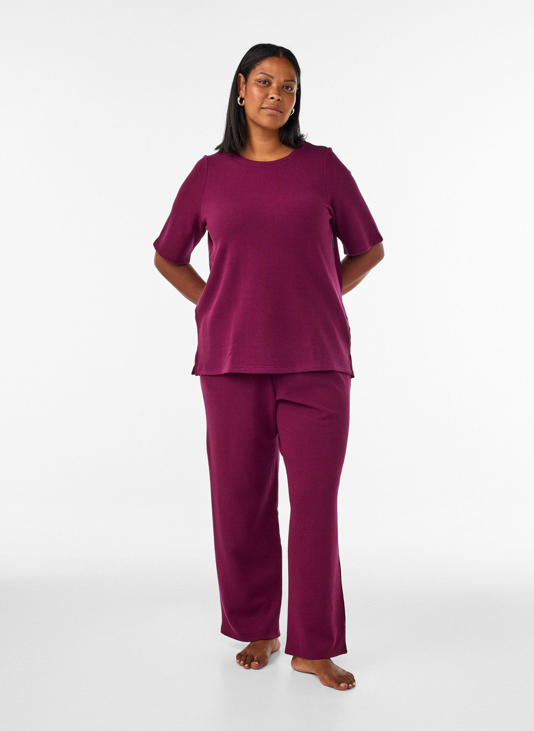 ZizziBluse med struktur og albuelange &aelig;rmer, R&oslash;d, Model image number 1