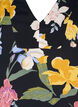 Kort&aelig;rmet viskose bluse med blomsterprint, Big Flower AOP, Packshot image number 2
