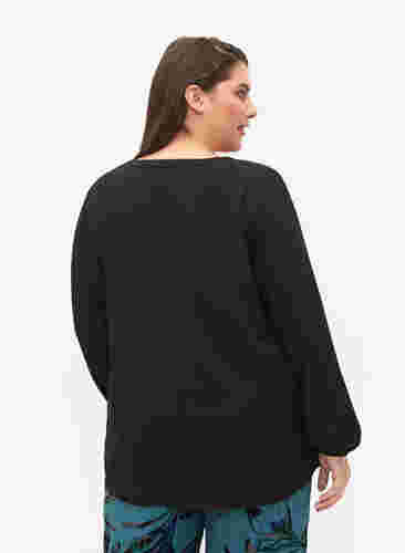 Ensfarvet bluse med v-hals, Black, Model image number 1