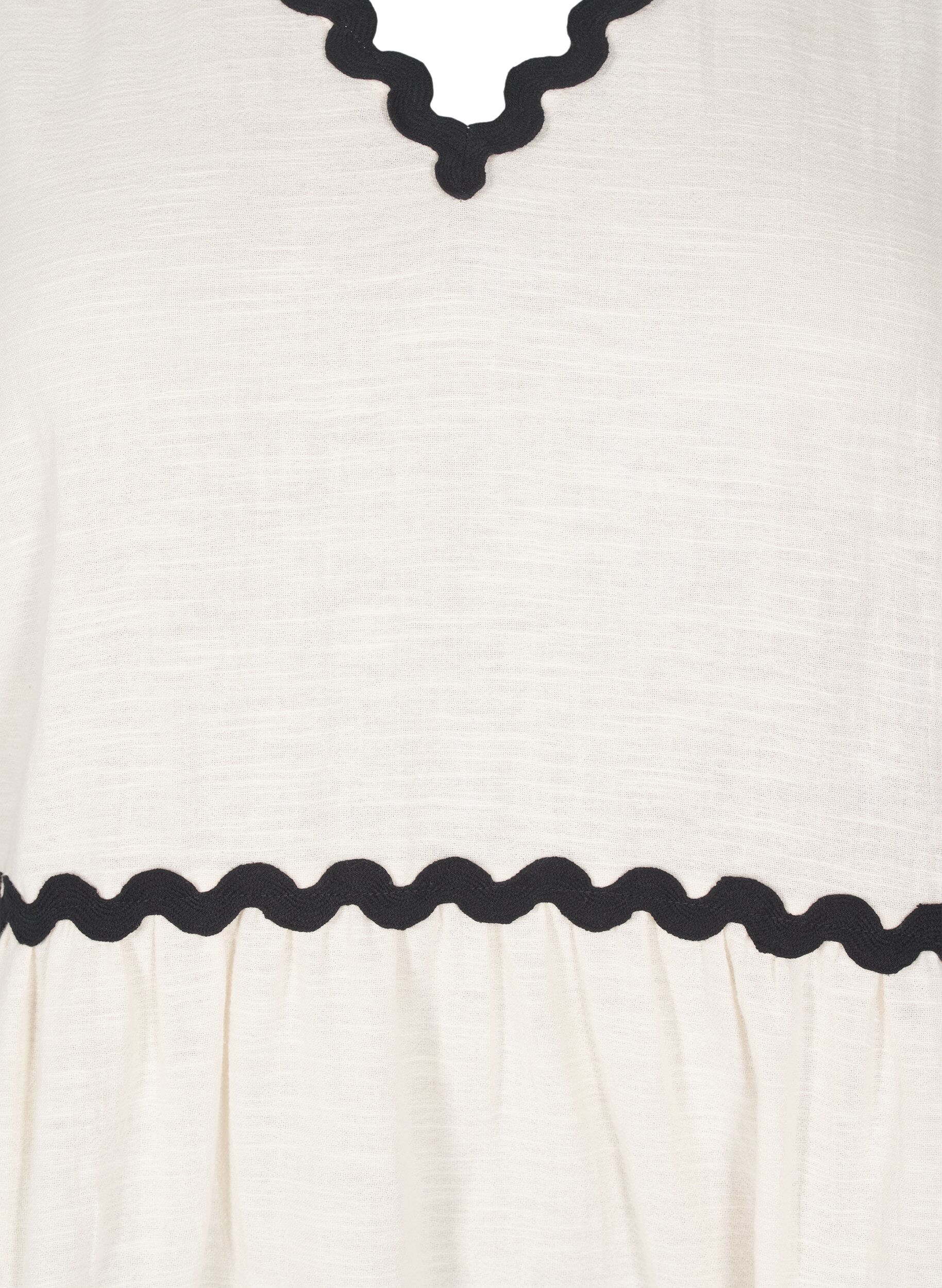 Zizzi &AElig;rmel&oslash;s top med b&oslash;lgede kontrastkanter, Beige, Packshot image number 2