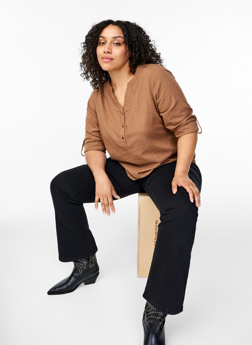 Skjortebluse i bomuld med v-udskæring, Coca Mocha, Image image number 0