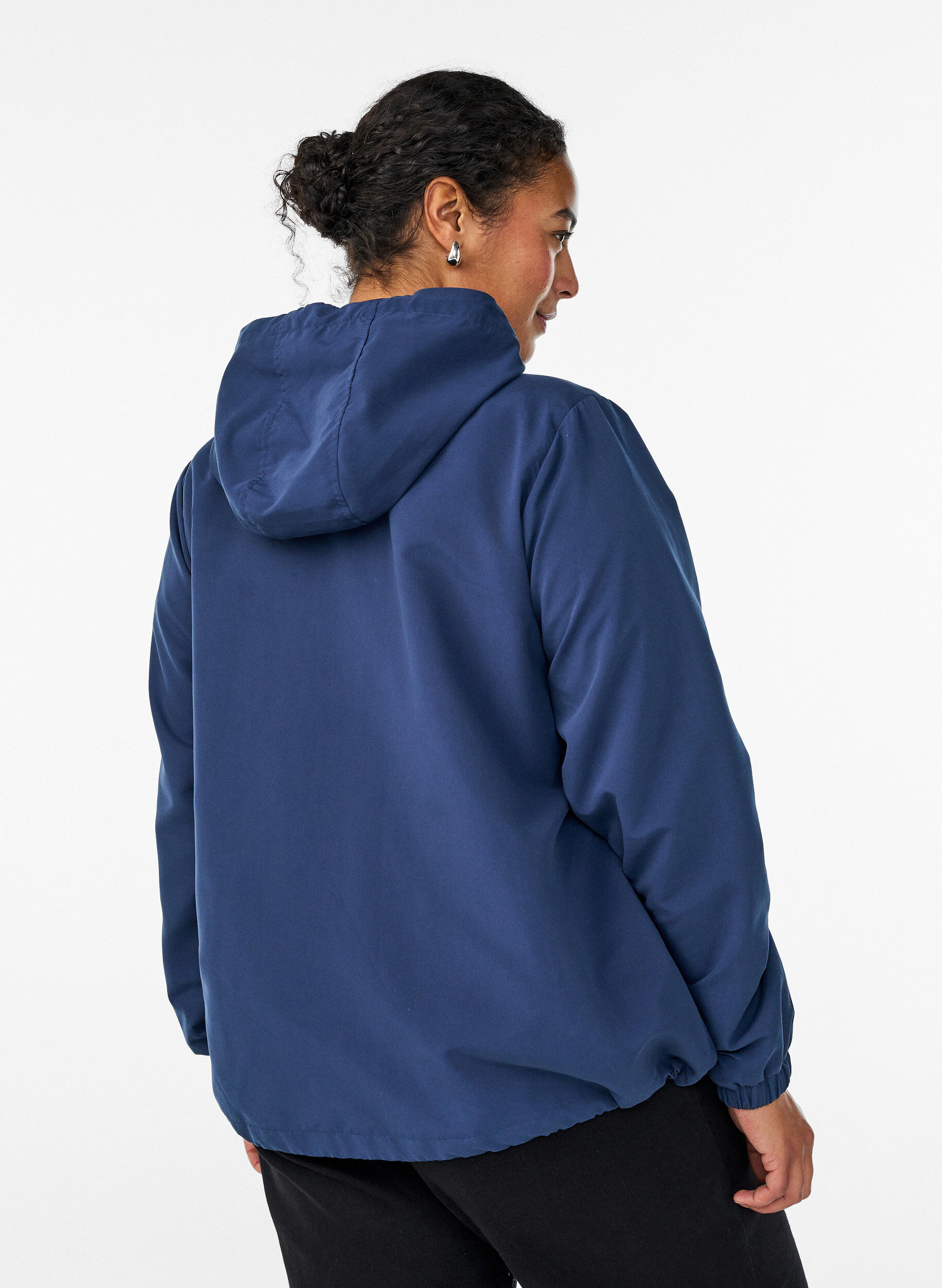 ZizziLet jakke med h&aelig;tte og lynl&aring;s, Bl&aring;, Model image number 2