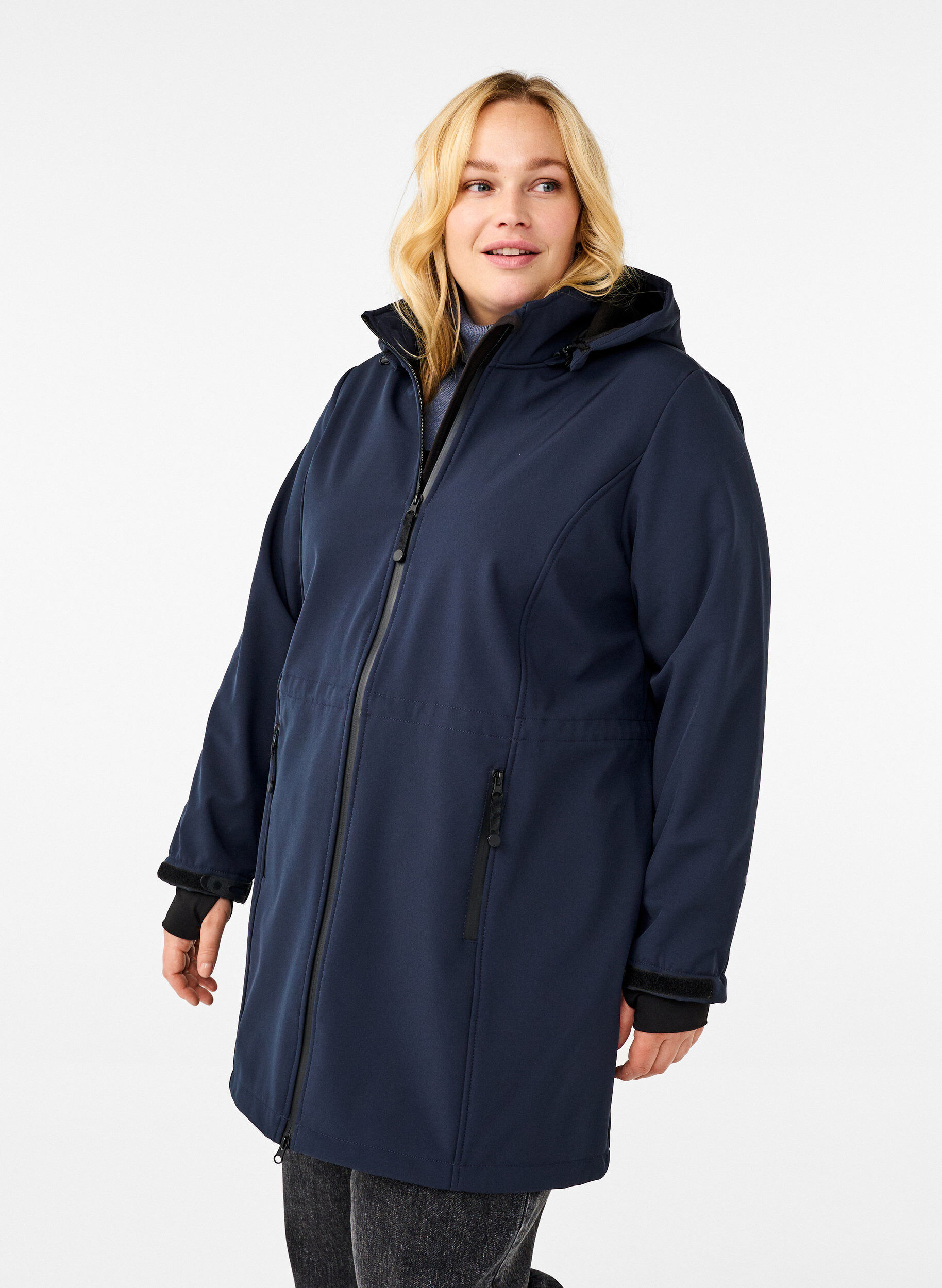 Softshell jakke med aftagelig h&aelig;tte, Bl&aring;, Model
