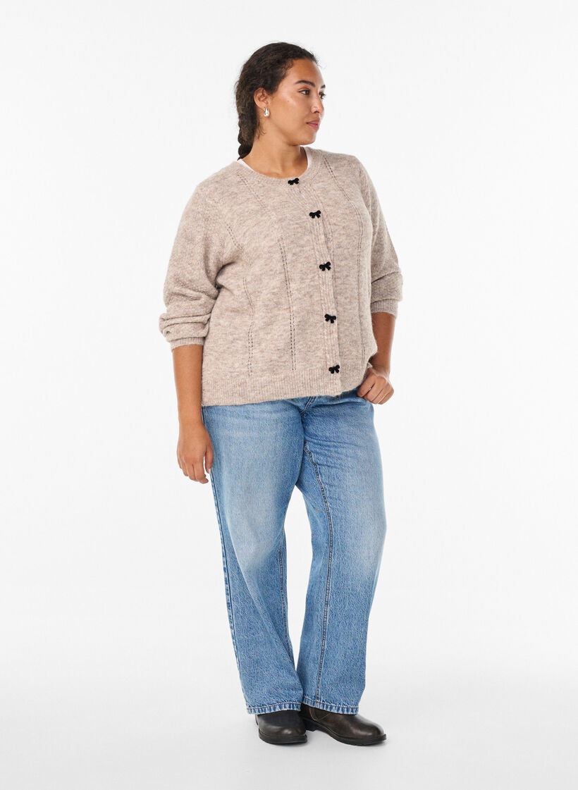 Cardigan med sl&oslash;jfeknapper og hulm&oslash;nster, Beige, Model image number 1