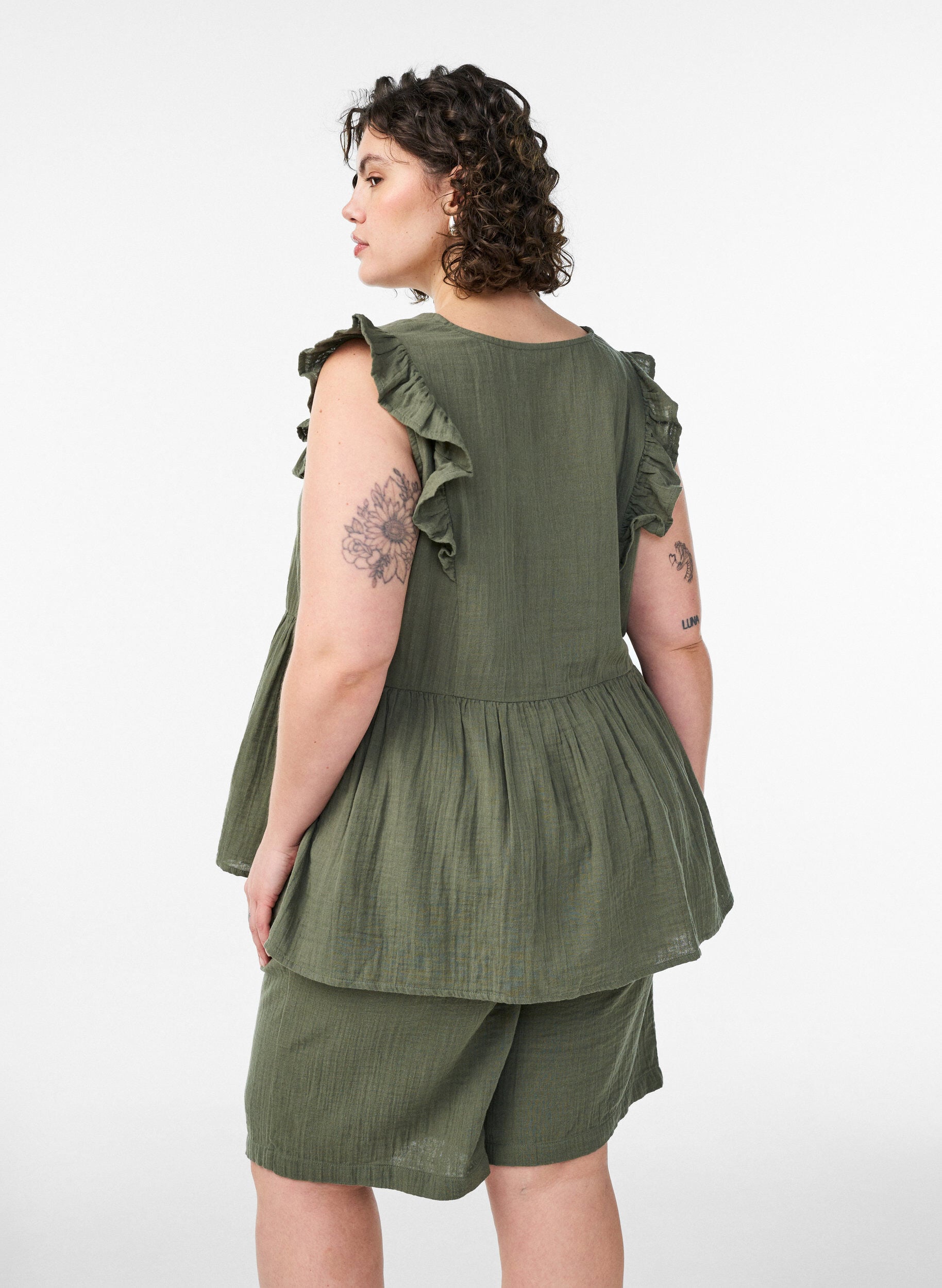 ZizziL&oslash;se shorts i bomuldsmusselin med h&oslash;j talje, Gr&oslash;n, Model image number 2