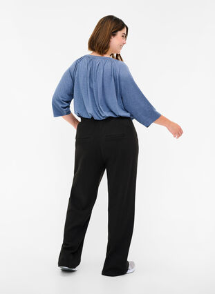 Bomulds bukser med vidde og struktur, Black, Model image number 1