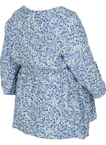 Graviditets bluse i viskose med blomsterprint, Blue Flower AOP, Packshot image number 1