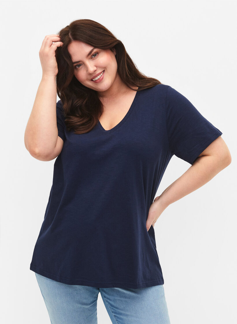 Kort&aelig;rmet basis t-shirt med v-hals, Bl&aring;, Model image number 0