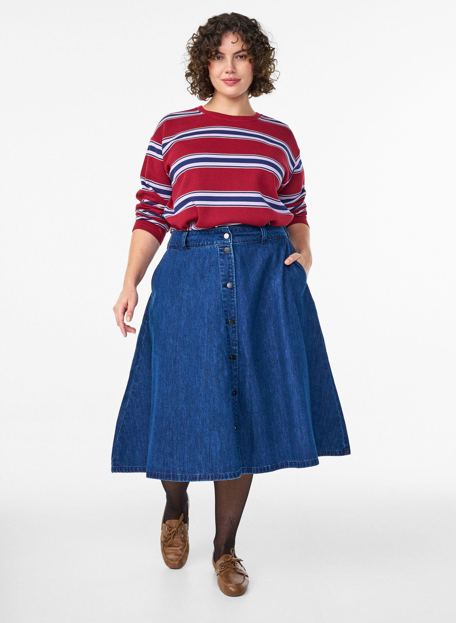 Zizzi Jerseybluse med brede striber, R&oslash;d, Model image number 1