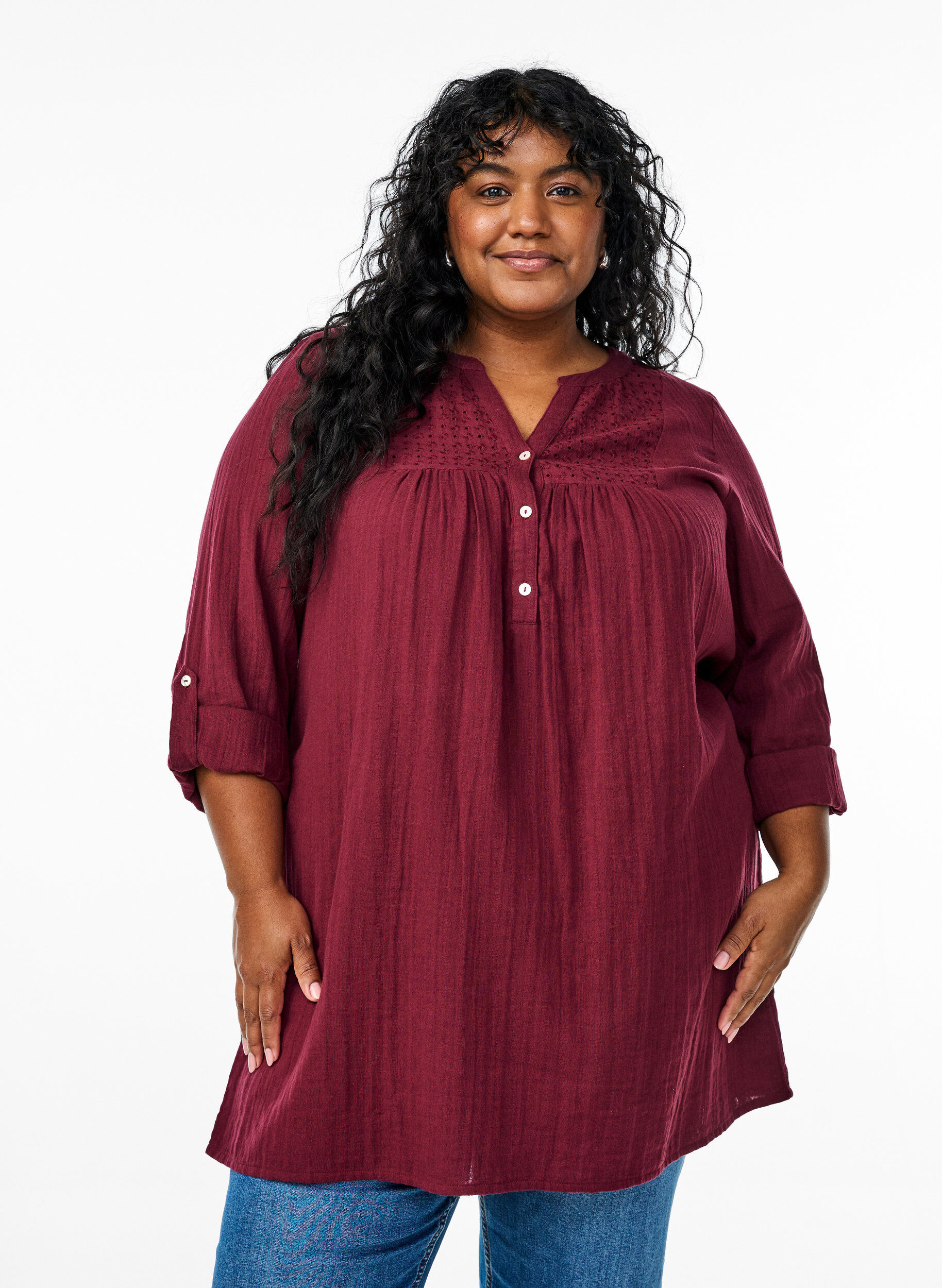 ZizziTunika i bomuldsmusselin med broderi anglaise, M&oslash;rk Bordeaux, Model image number 0