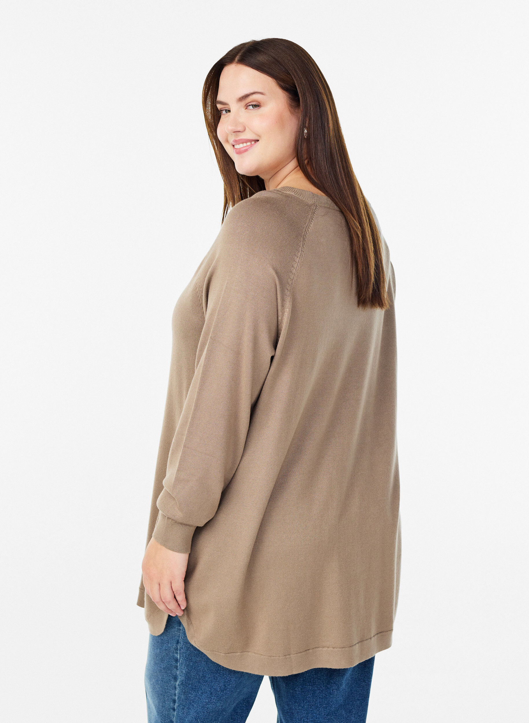Zizzi Strikbluse med knapper i siden, Beige, Model image number 2