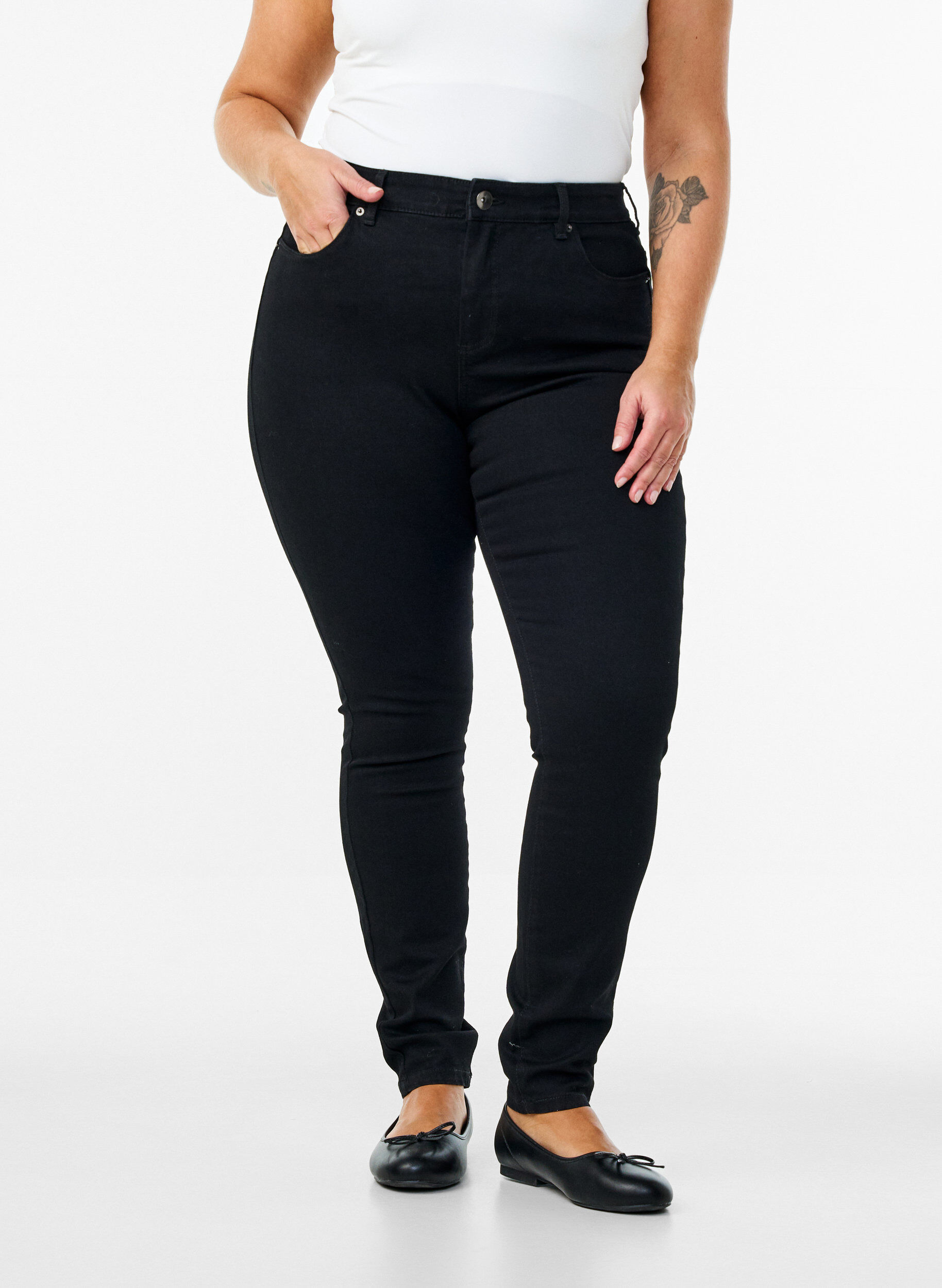 ZizziAmy jeans med h&oslash;j talje og super slim fit, Sort, Model image number 2