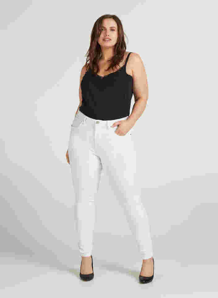 Super slim Amy jeans med høj talje, Bright White, Model image number 4
