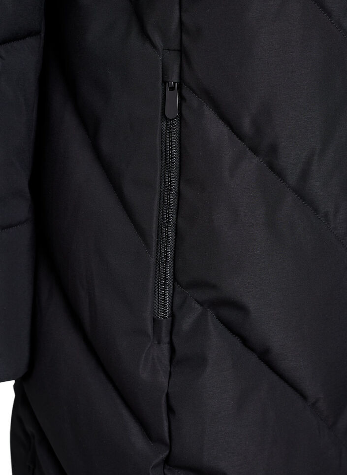 Lang vinterjakke med h&aelig;tte og imiteret pelskrave, Sort, Packshot image number 3