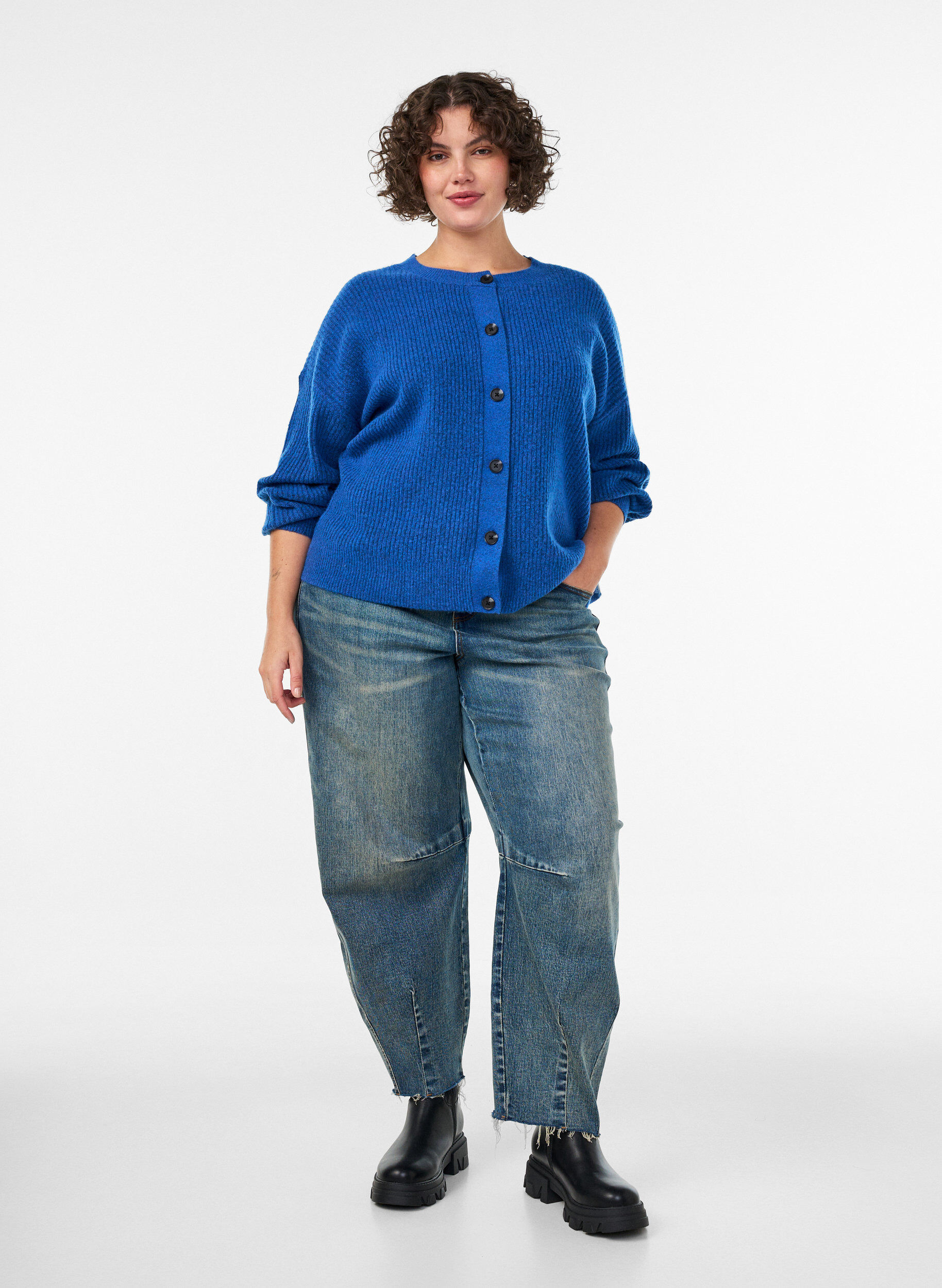 ZizziRibstrikket cardigan med knapper, Bl&aring;, Model image number 1