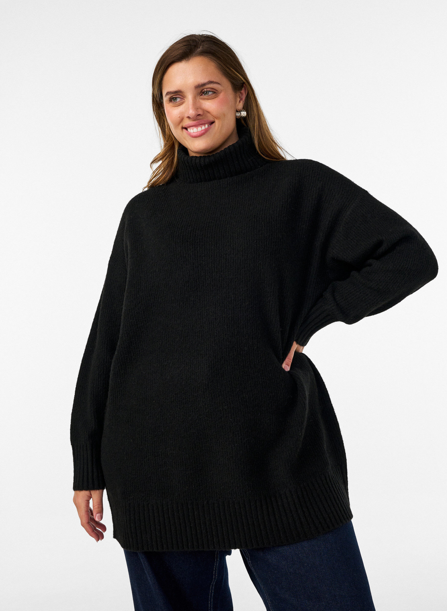 ZizziL&oslash;s strikbluse med rullekrave, Sort, Model image number 0