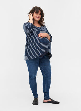 Stribet graviditets bluse med 3/4 ærmer, Blue Stripe , Model image number 2