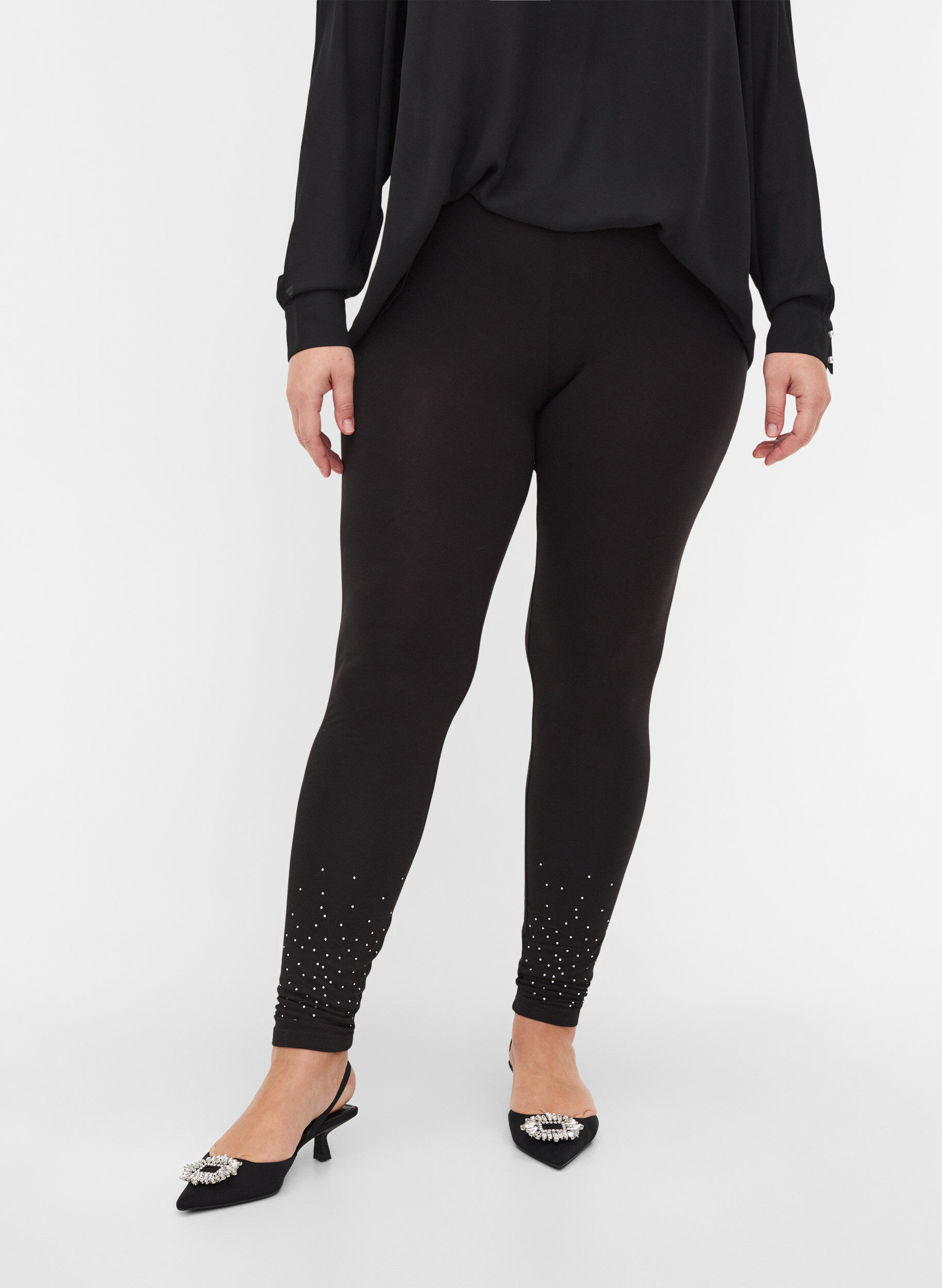 Zizzi Leggings i viskosemix med dekorative sten, Black, Model image number 2