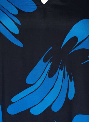Printet viskose bluse med v-udskæring, Dark Blue AOP, Packshot image number 2