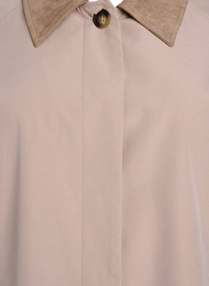 For&aring;rsjakke med imiteret ruskindskrave og skjult knaplukning, Beige, Packshot