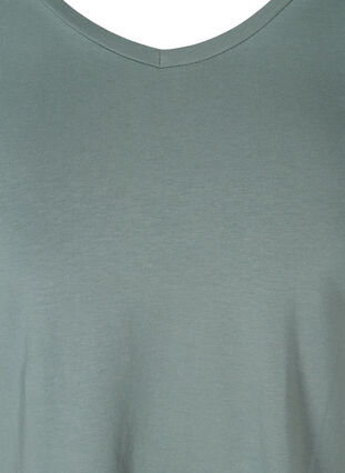 Basis t-shirt med v-hals, Balsam Green, Packshot image number 2