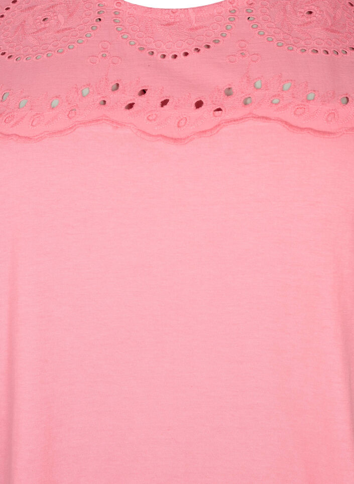 T-shirt med broderi anglaise i &oslash;kologisk bomuld, Strawberry Pink , Packshot image number 2