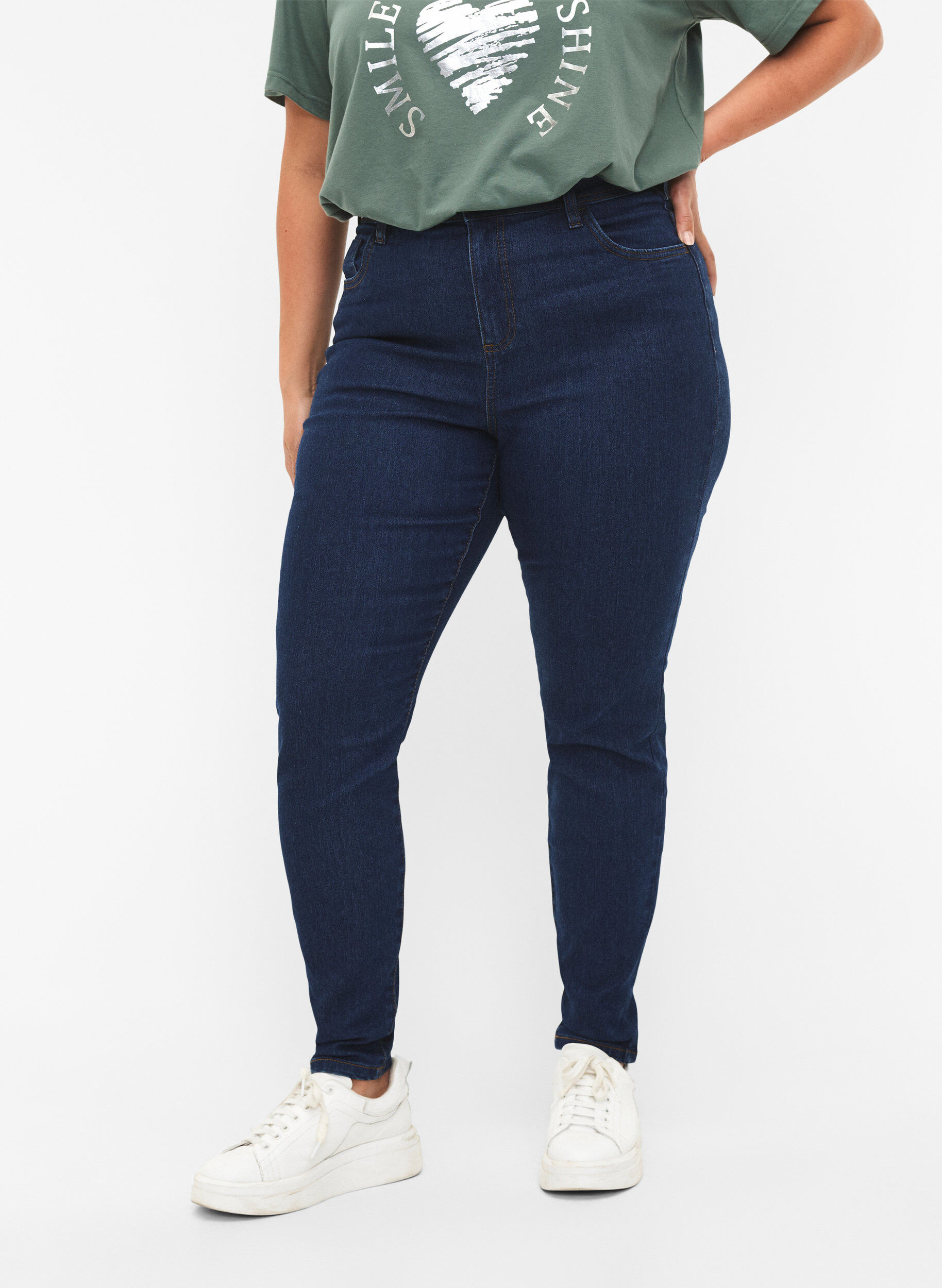 ZizziJeans med super slim fit, Bl&aring;, Model image number 2