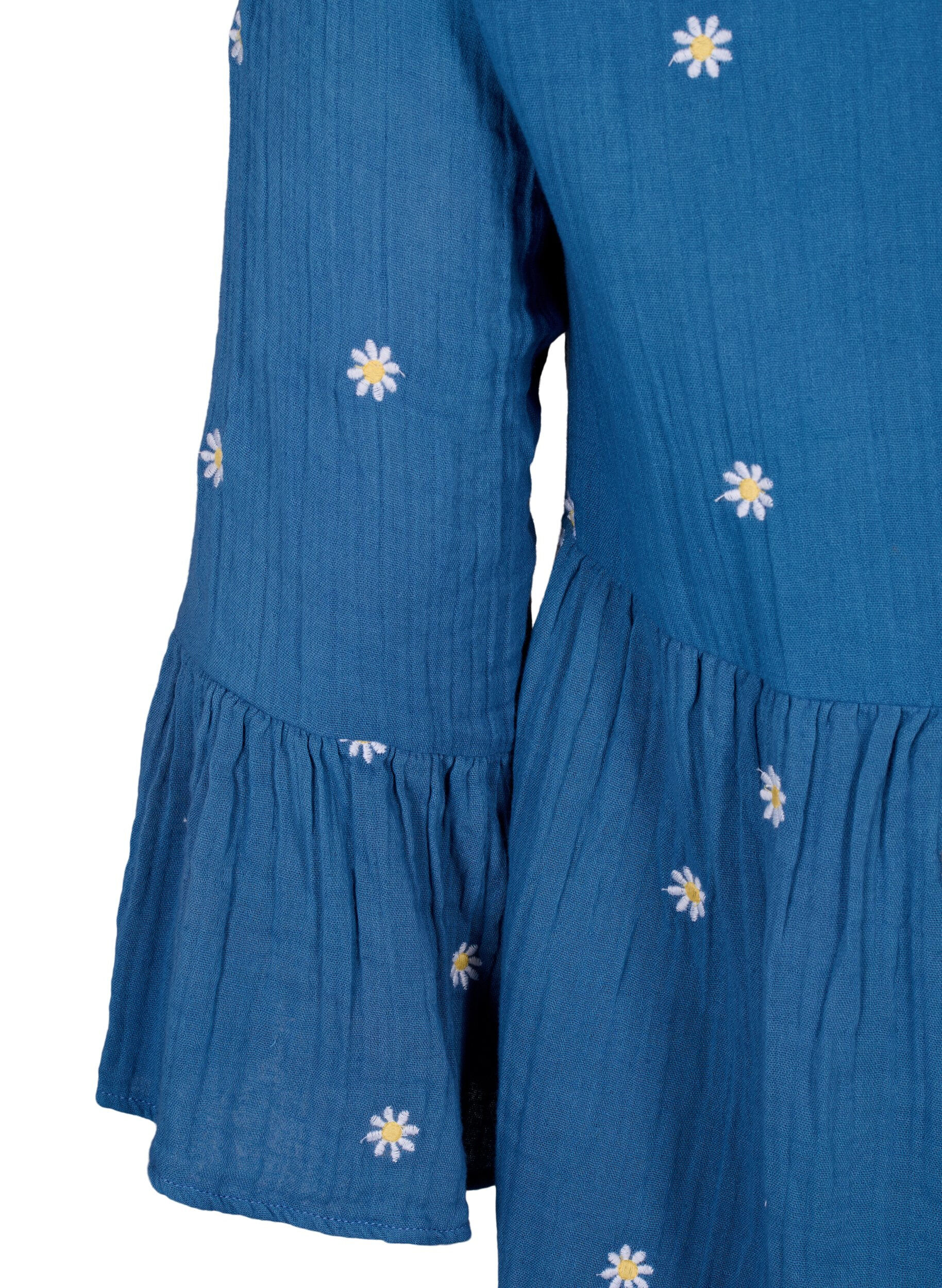 Zizzi Kjole i bl&oslash;d bomuld med broderede blomster, Blue Horizon Daisy, Packshot image number 3