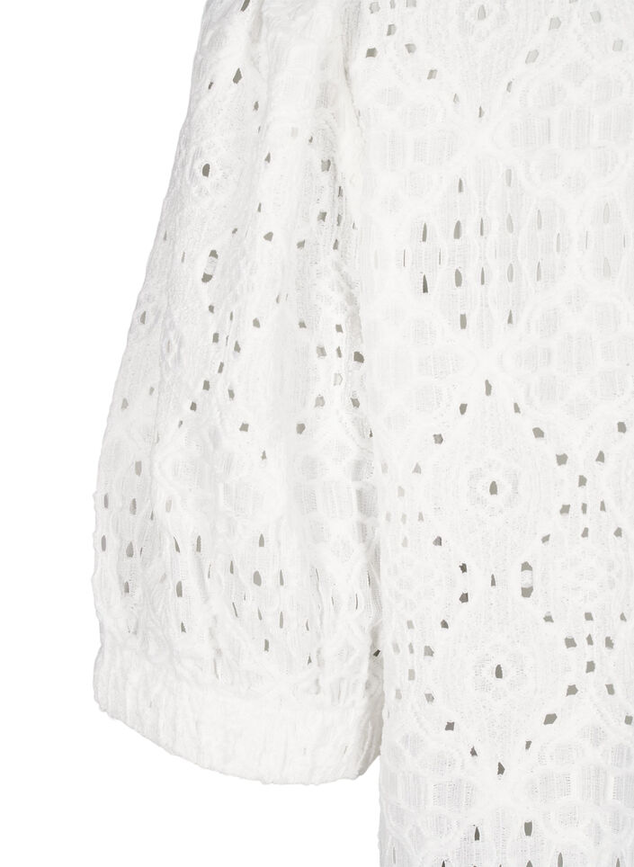 Kort&aelig;rmet bluse med hulm&oslash;nster, Bright White, Packshot image number 3