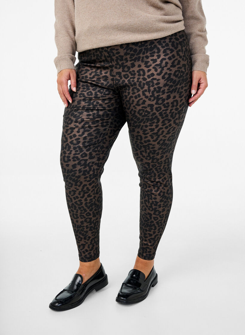 Coatede leggings med leoprint og cropped længde, Brun, Model image number 0
