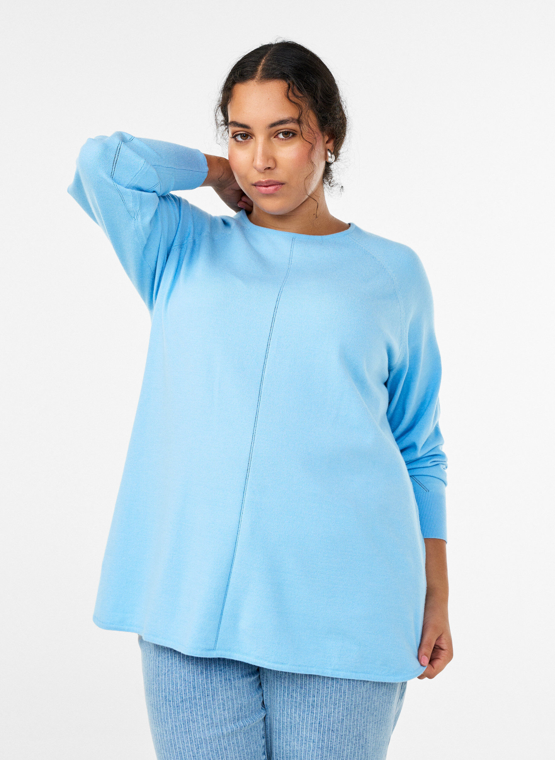 Strikbluse med rund hals og strikket m&oslash;nster, Bl&aring;, Model