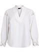 Bluse med V-udsk&aelig;ring og broderie anglaise-detaljer, Hvid, Packshot image number 0