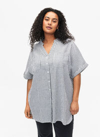Stribet skjorte med brystlommer, White/Black Stripe, Model