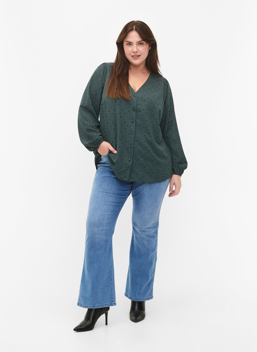 Skjortebluse med v-hals og print, Scarab Graphic AOP, Model image number 2