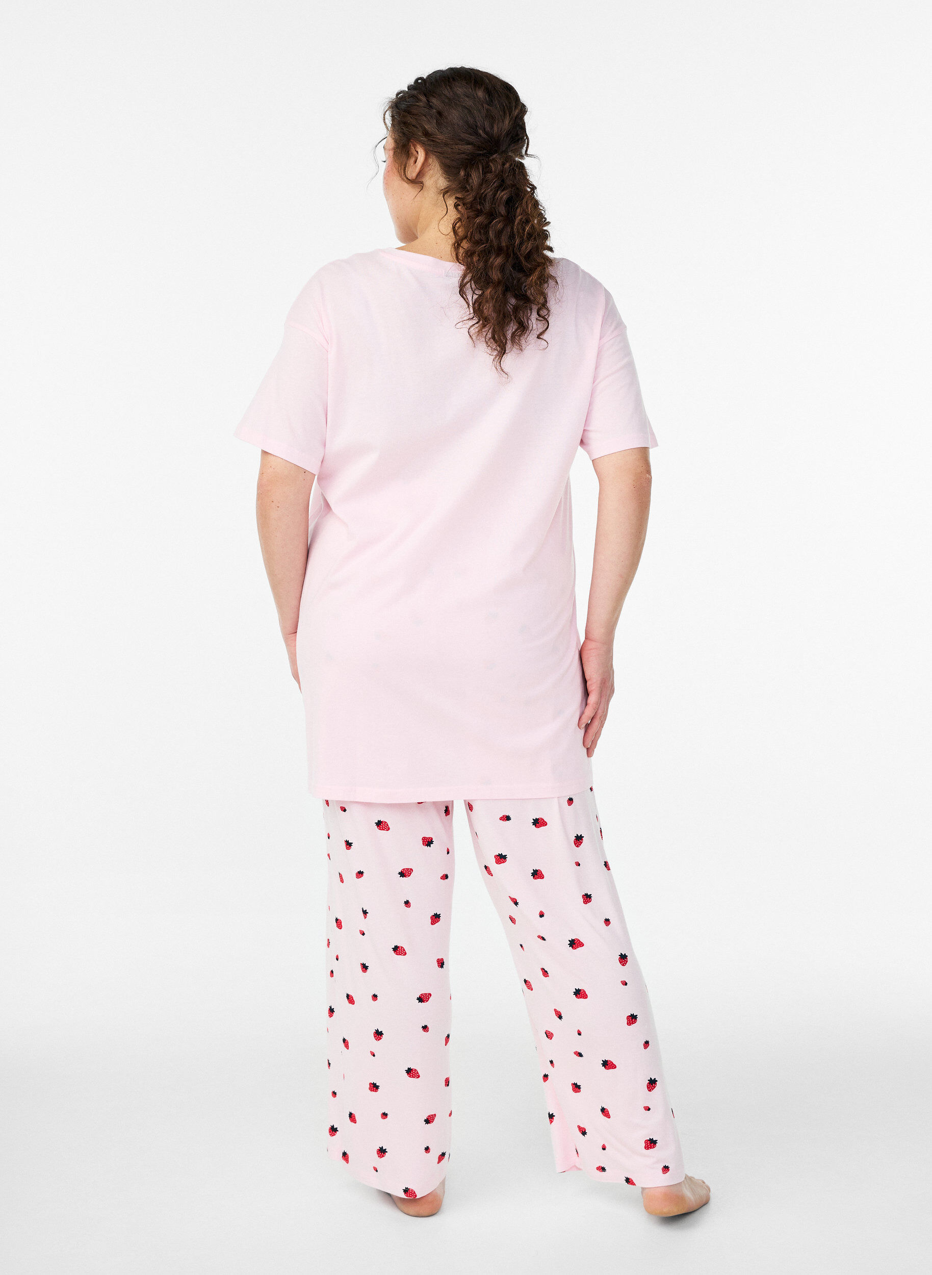 ZizziNatbukser i bl&oslash;d jersey med h&oslash;j talje og frugtprint, Lyser&oslash;d, Model image number 1