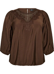 Bluse med 3/4 &aelig;rmer og blondedetalje, Brun