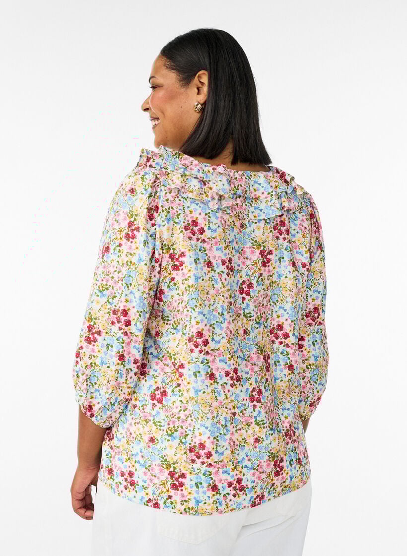 Skjortebluse i viskose med blomsterprint og 3/4 &aelig;rmer, Bl&aring;, Model image number 2