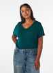 Basis T-shirt i viskose med V-hals, Gr&oslash;n, Model image number 0