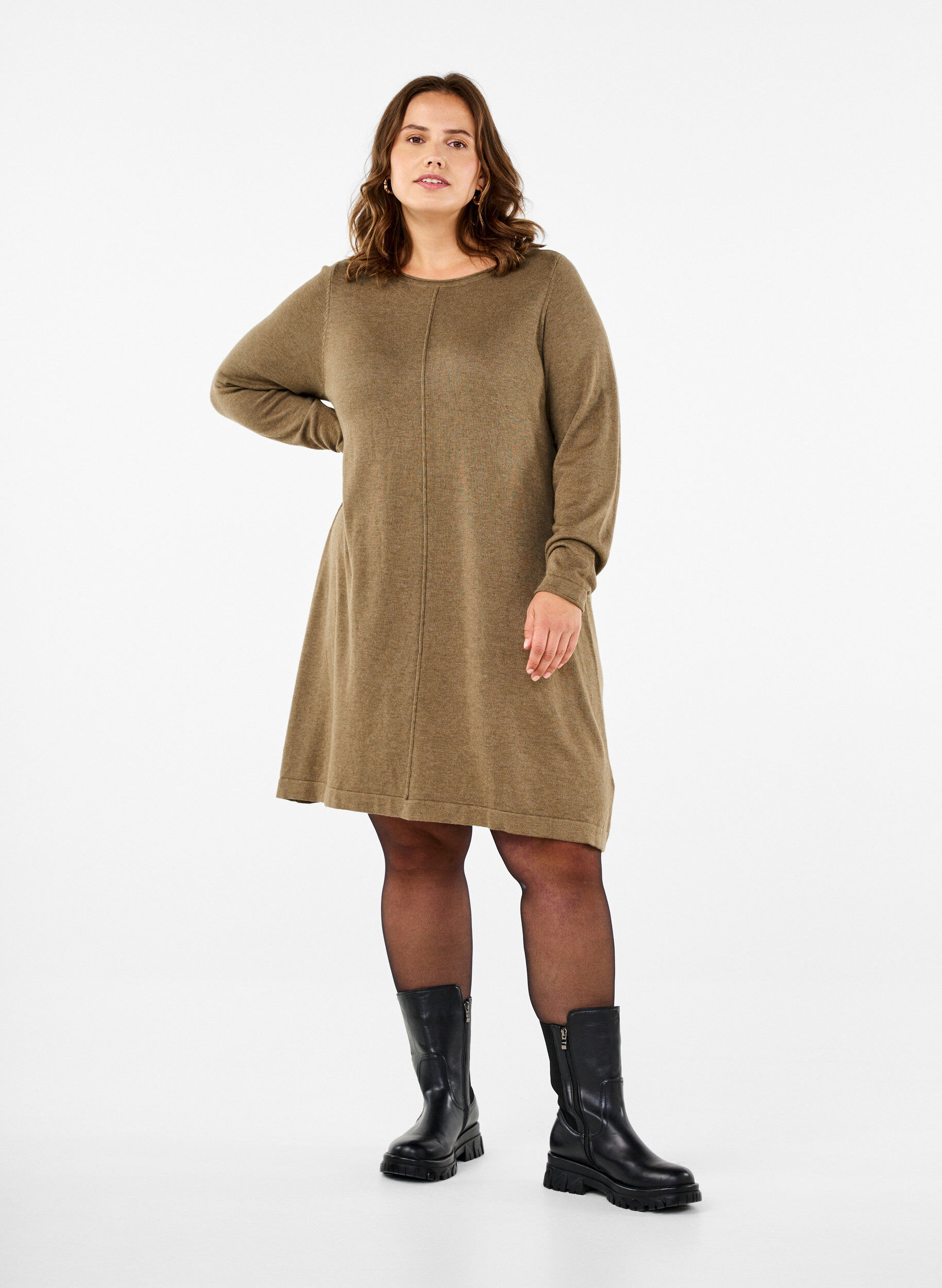 Zizzi Strikkjole i bomulds-viskosemix, Gr&oslash;n, Model image number 1