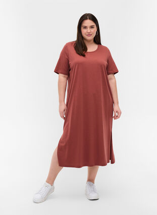 T-shirt kjole i bomuld med slids, Mahogany, Model image number 2