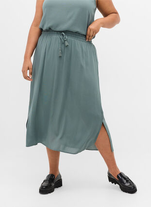 Viskose midi nederdel med slids, Balsam Green, Model image number 2