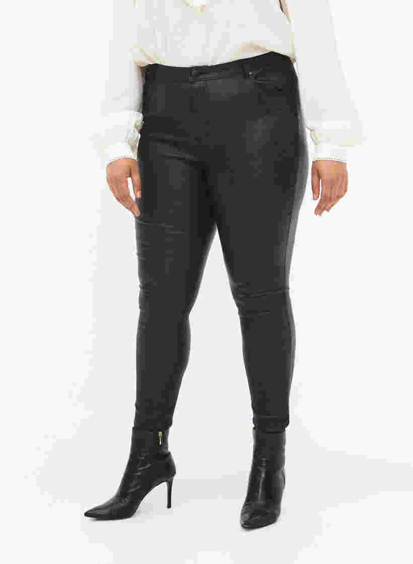 Coated Amy jeans, Black coated, Model image number 3