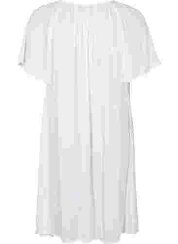 Kortærmet kjole i viskose, Bright White, Packshot image number 1